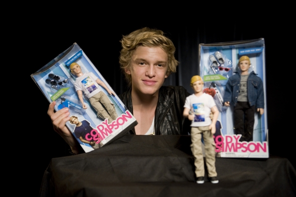 Cody Simpson Gets A “Mini-Me”!! @CodySimpson @codysimpsondoll