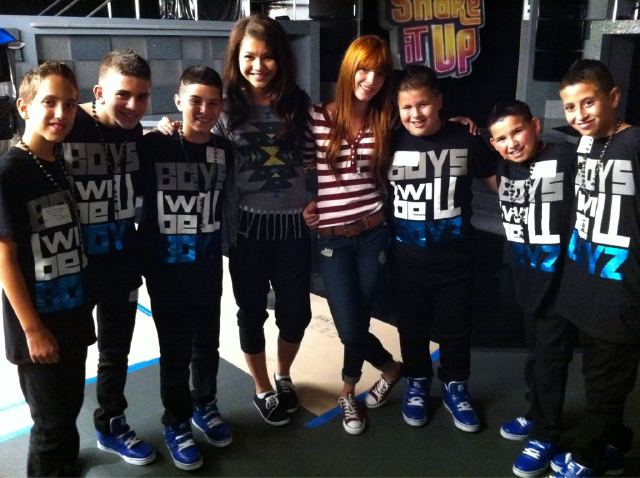 ICONic Boyz Guest Star On Shake It Up! Episode 2/19! (@ICONicBoyz @ThomasTMoney)