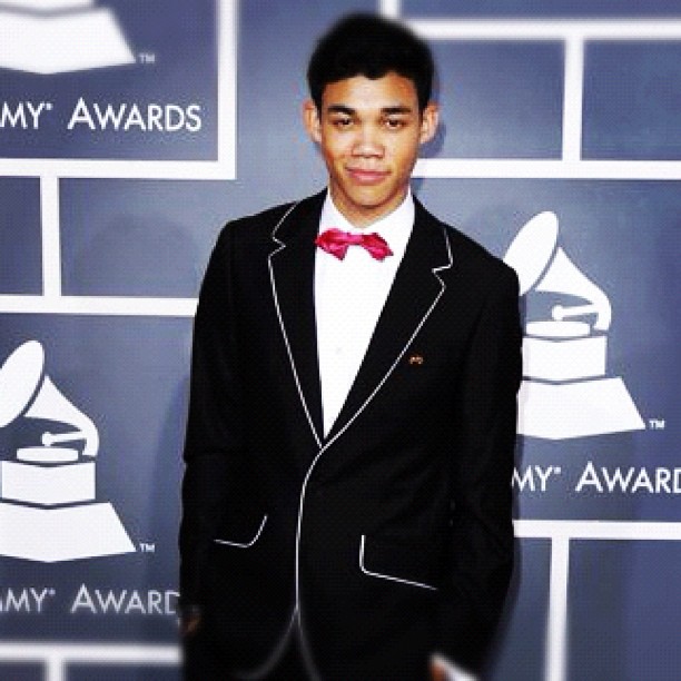 Roshon Fegan Attends The 54th Annual Grammy Awards 2/12/12! (@YaBoyRo)