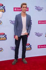 Article: Austin North Dapper At The 2015 Radio Disney Music Awards! (@AustinNorth55 @RadioDisney)