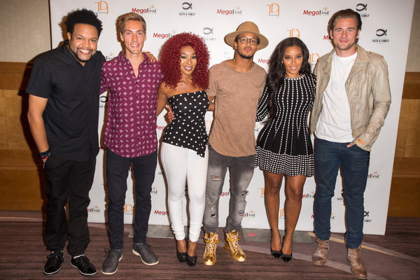 Article: Austin North And Luke Benward Enjoy Their Time Attending The MegaFest Millennial Panel!