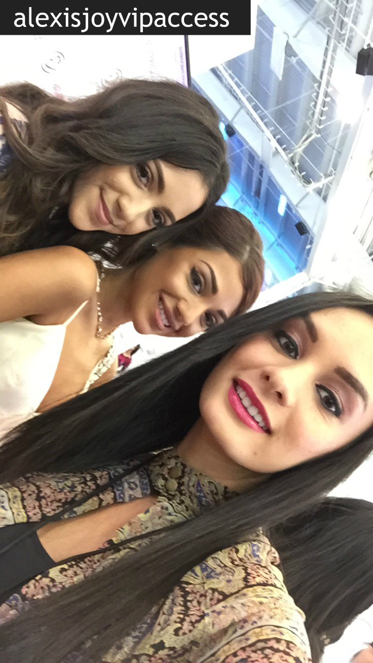 VIPAccessEXCLUSIVE: Niki And Gabi Demartino Exclusive Interview With Alexisjoyvipaccess At Beautycon NYC!