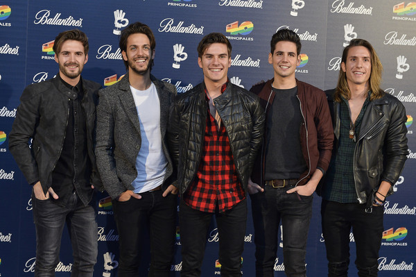 Article: Internationally Acclaimed Sensation Dvicio Attends 40 Principales Awards 2015!