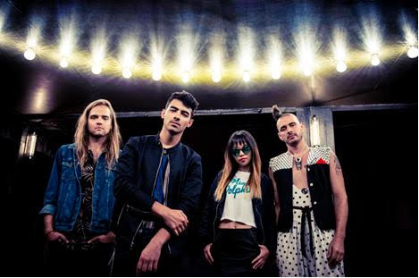 Article: Jam Out To “Cake By The Ocean” As DNCE Is Set To Have A Slimetastic Performance At The Kids’ Choice Awards!