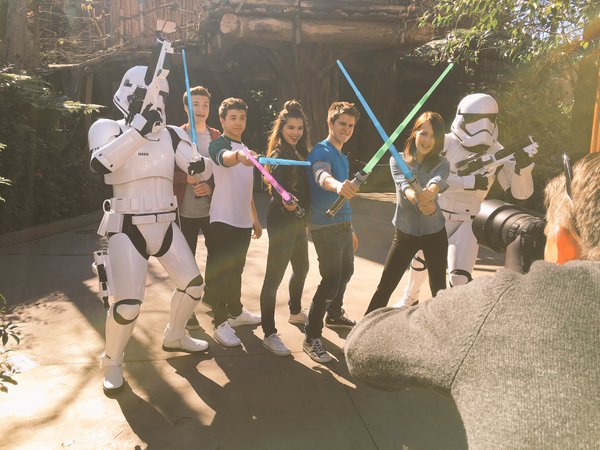 Article: The Cast Of Lab Rats: Elite Force Had Some Jedi Training Fun At Walt Disney World!