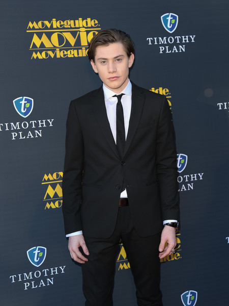 Article: LJ Benet Looked Dashing At The 2016 Movieguide Awards! (@LJBenet)
