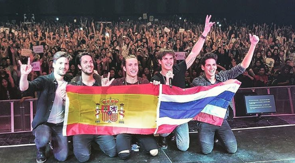 Article: Dvicio Causes Pandemonium In Thailand! Check Out A Recap Of Their Trip / Performance Here!