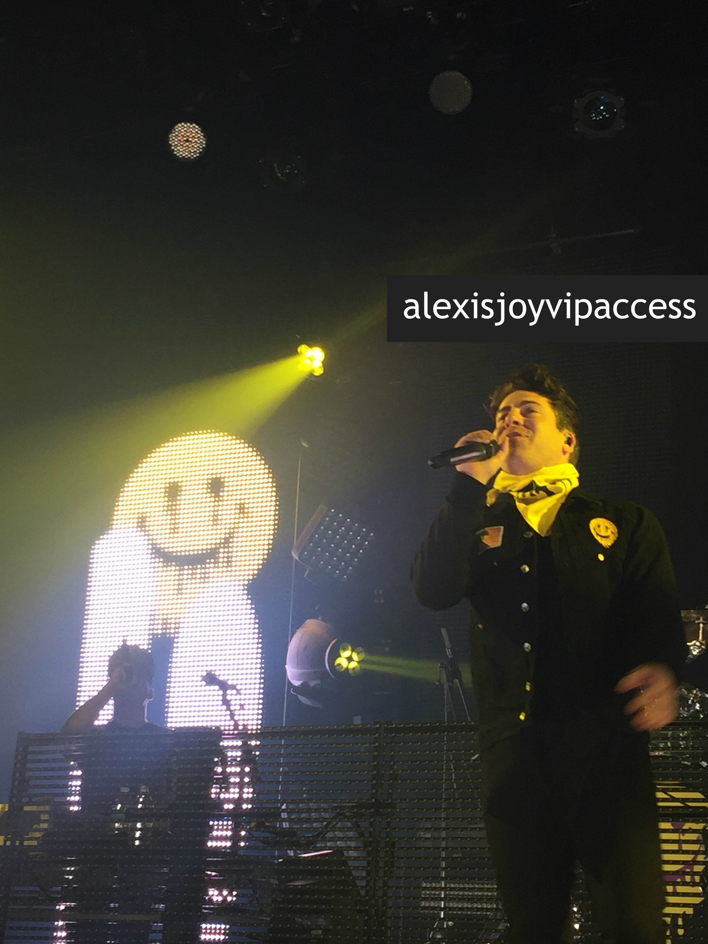 VIPAccessEXCLUSIVE: Hoodie Allen Makes Everyone A Happy Camper At His Sold-Out NYC Concert! [EXCLUSIVE PICS Here]