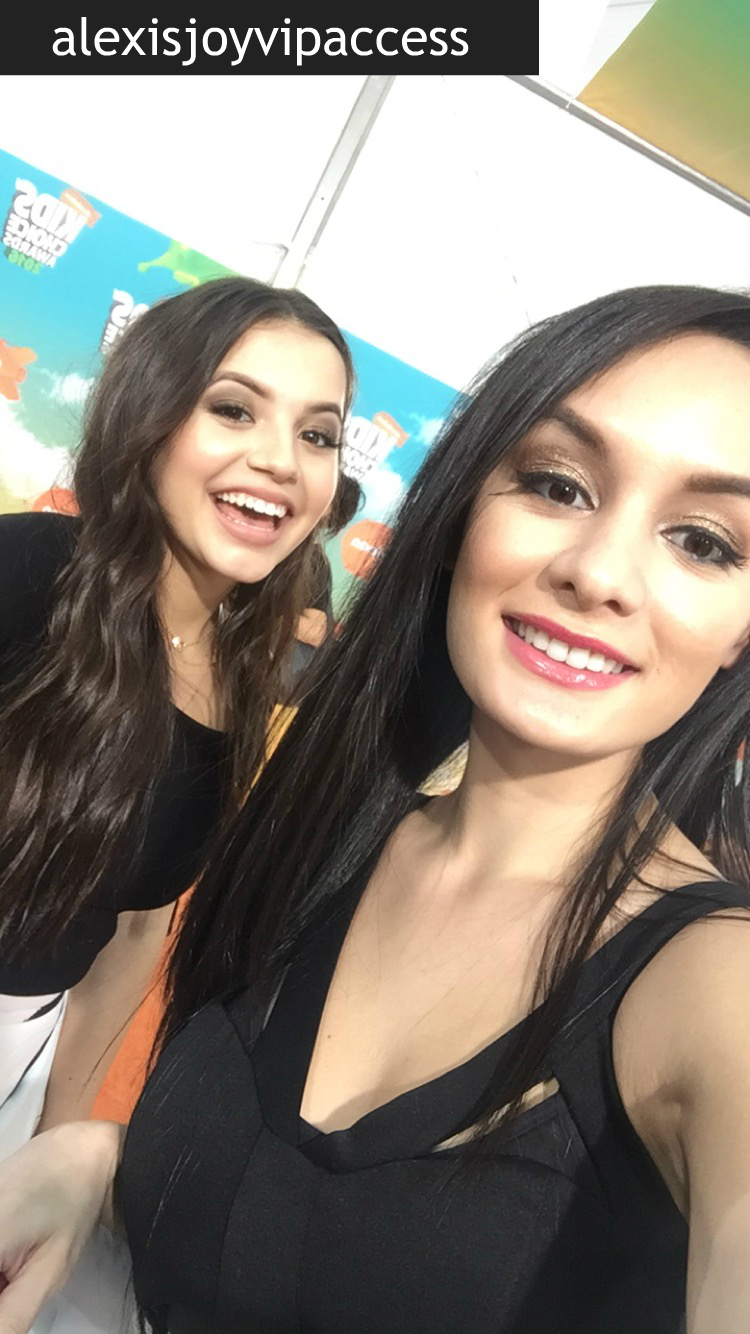 VIPAccessEXCLUSIVE: Isabela Moner Updated Interview With Alexisjoyvipaccess At The 2016 Nickelodeon Kids’ Choice Awards!