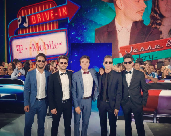 Article: The Remarkable DVICIO Looked So Dashing At The Premios Juventud!