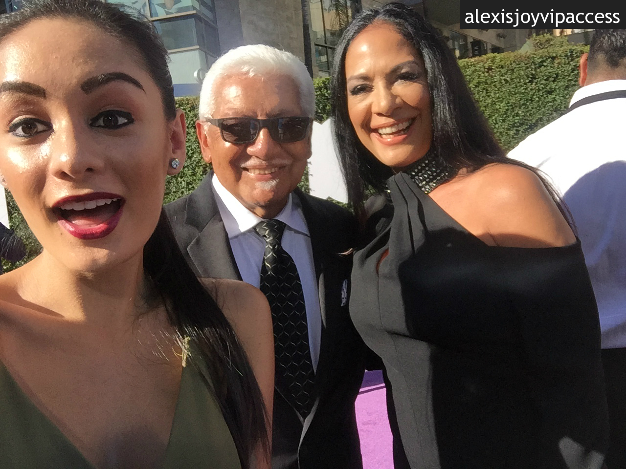 VIPAccessEXCLUSIVE: The Iconic Sheila E And The Stupendous Pete Escovedo Interview With Alexisjoyvipaccess At The 2016 Latin American Music Awards!