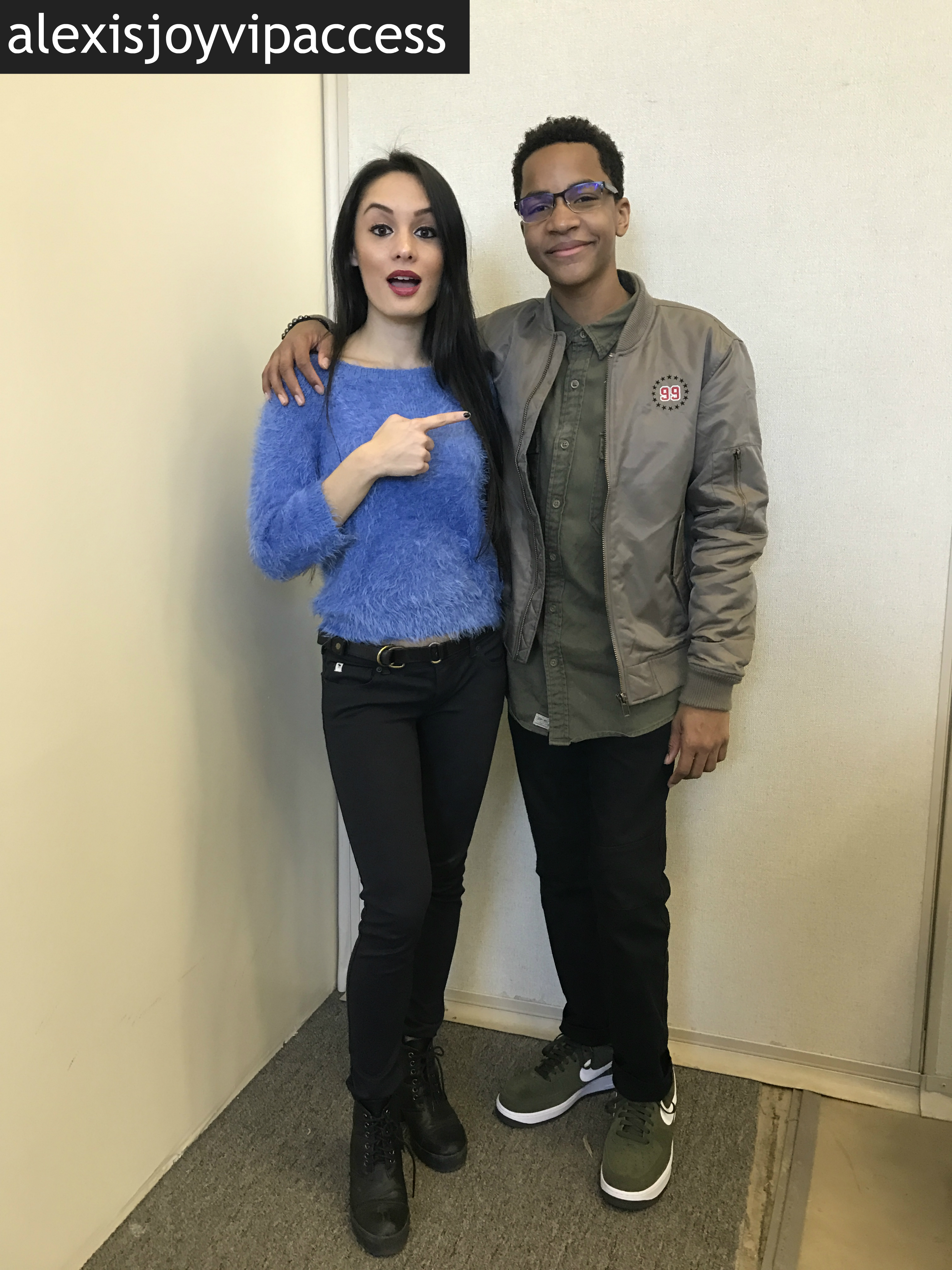 VIPAccessEXCLUSIVE: Terrell Ransom Jr Interview With Alexisjoyvipaccess At Chandler Kinney’s Gift-wrapping Event!