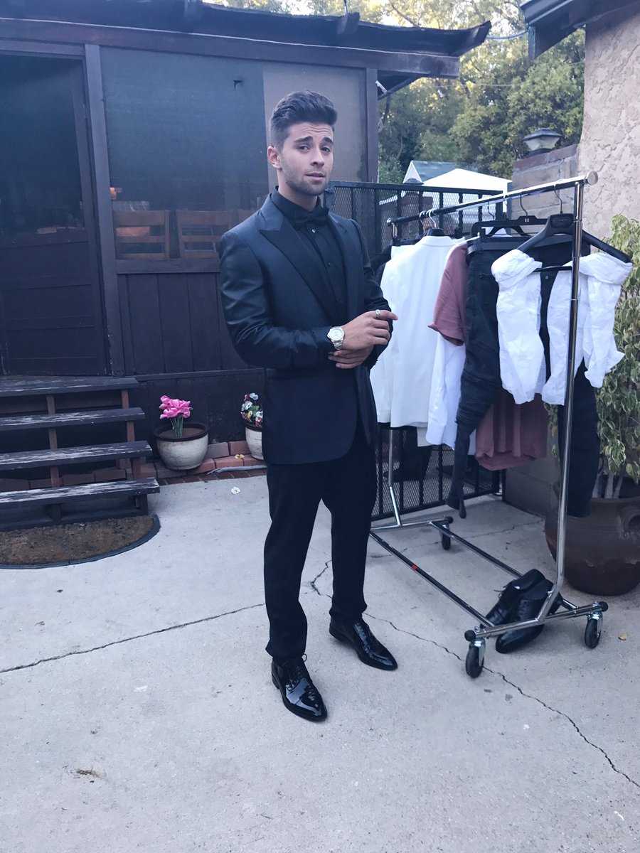 Article: Jake Miller Looked Super Dapper On Set Of His “Good Thing” Music Video And We Can’t Wait To See It!