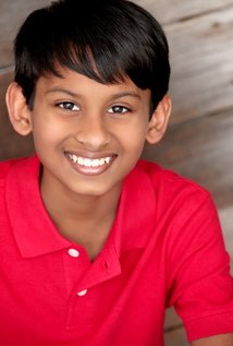 VIPAccessEXCLUSIVE: “Growing Up Smith” Star Roni Akurati Interview With Alexisjoyvipaccess!