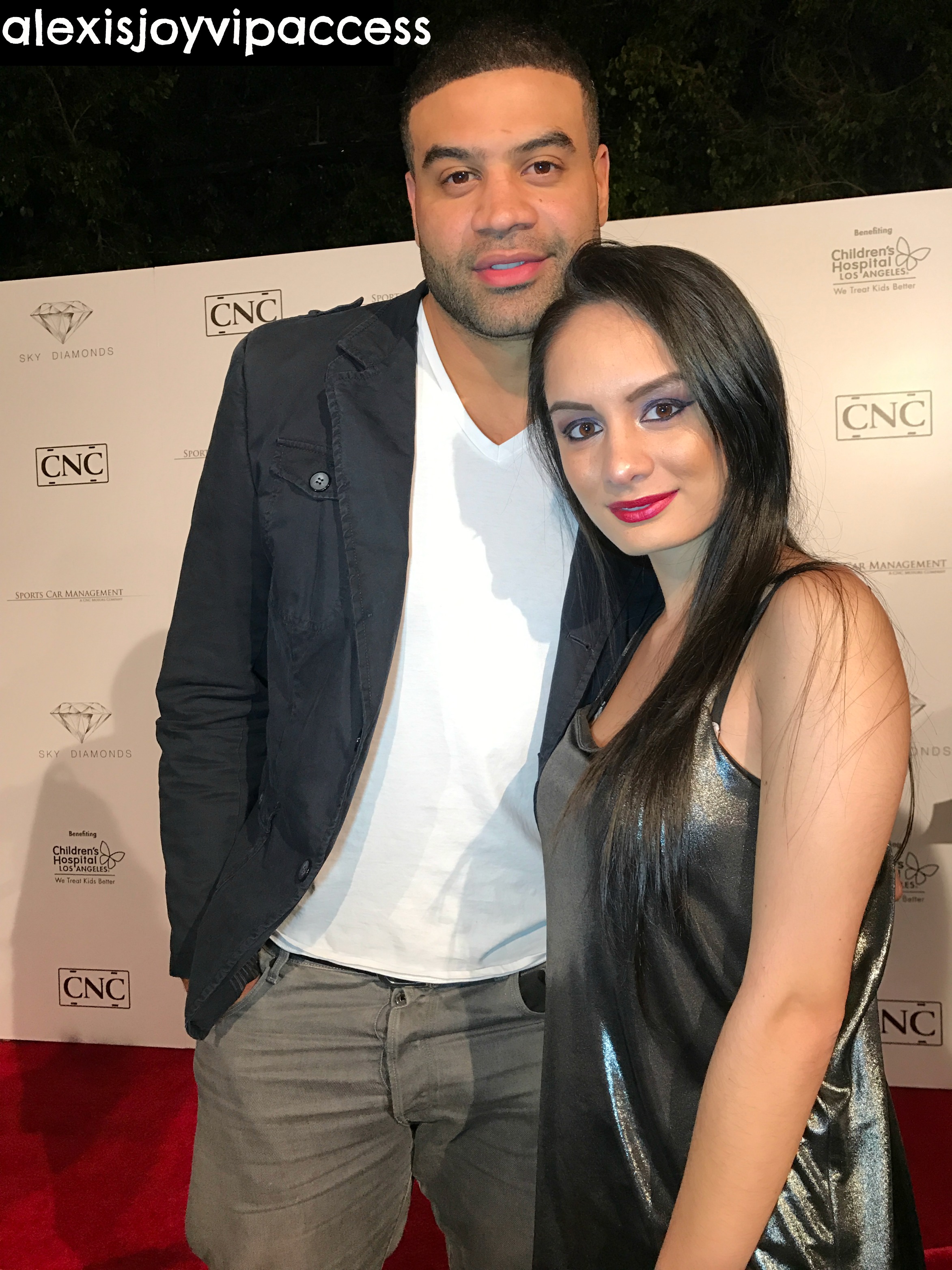 VIPAccessEXCLUSIVE: Shawne Merriman Interview With Alexisjoyvipaccess At SKY Diamonds & CNC’s NHL All Star Party!