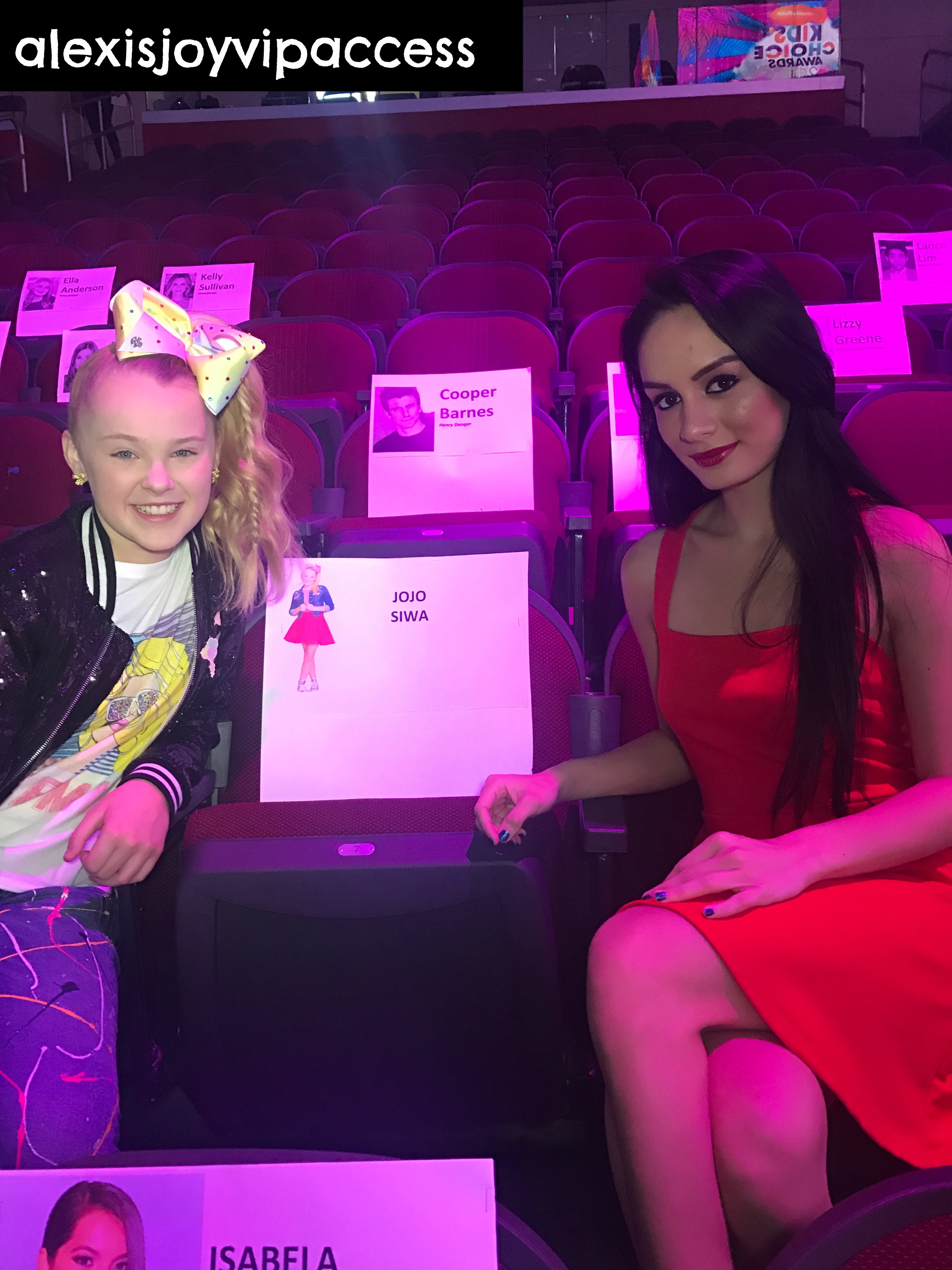VIPAccessEXCLUSIVE: Alexisjoyvipaccess 2017 Nickelodeon Kids’ Choice Awards Seating Card Tour With JoJo Siwa!