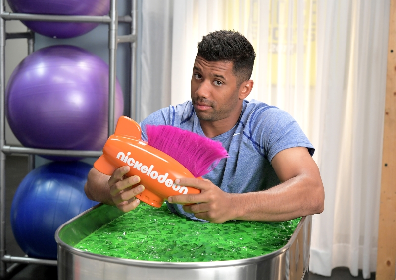VIPAccessEXCLUSIVE: Find Out Where Your Fave Athletes And Celebs Are Sitting At The 2017 Nickelodeon Kids’ Choice Sports – Seating Card Tour With Cree Cicchino And Madisyn Shipman!