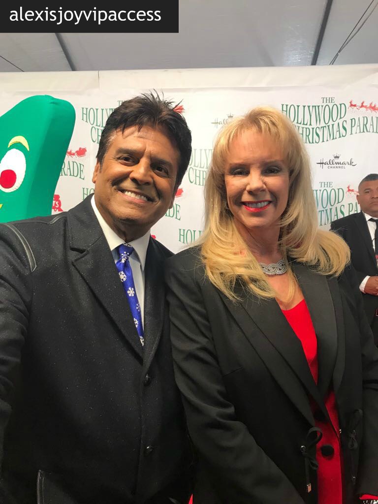 VIPAccessEXCLUSIVE: Erik Estrada And Laura McKenzie Interview With Alexisjoyvipaccess At The 2017 Hollywood Christmas Parade!