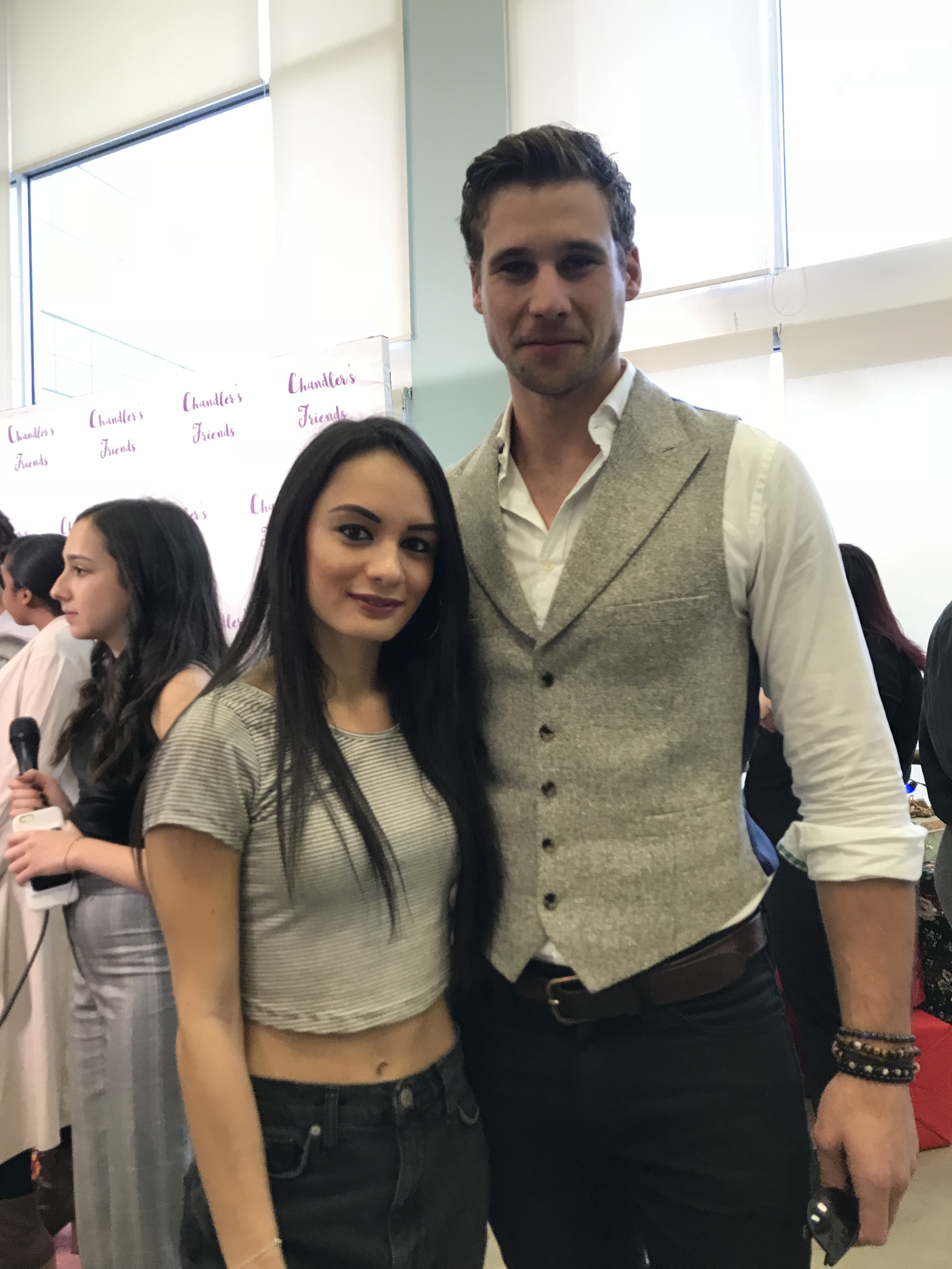 VIPAccessEXCLUSIVE: “Lethal Weapon” Star Andrew Creer Interview With Alexisjoyvipaccess At Chandler Kinney’s Gift-wrapping Event!