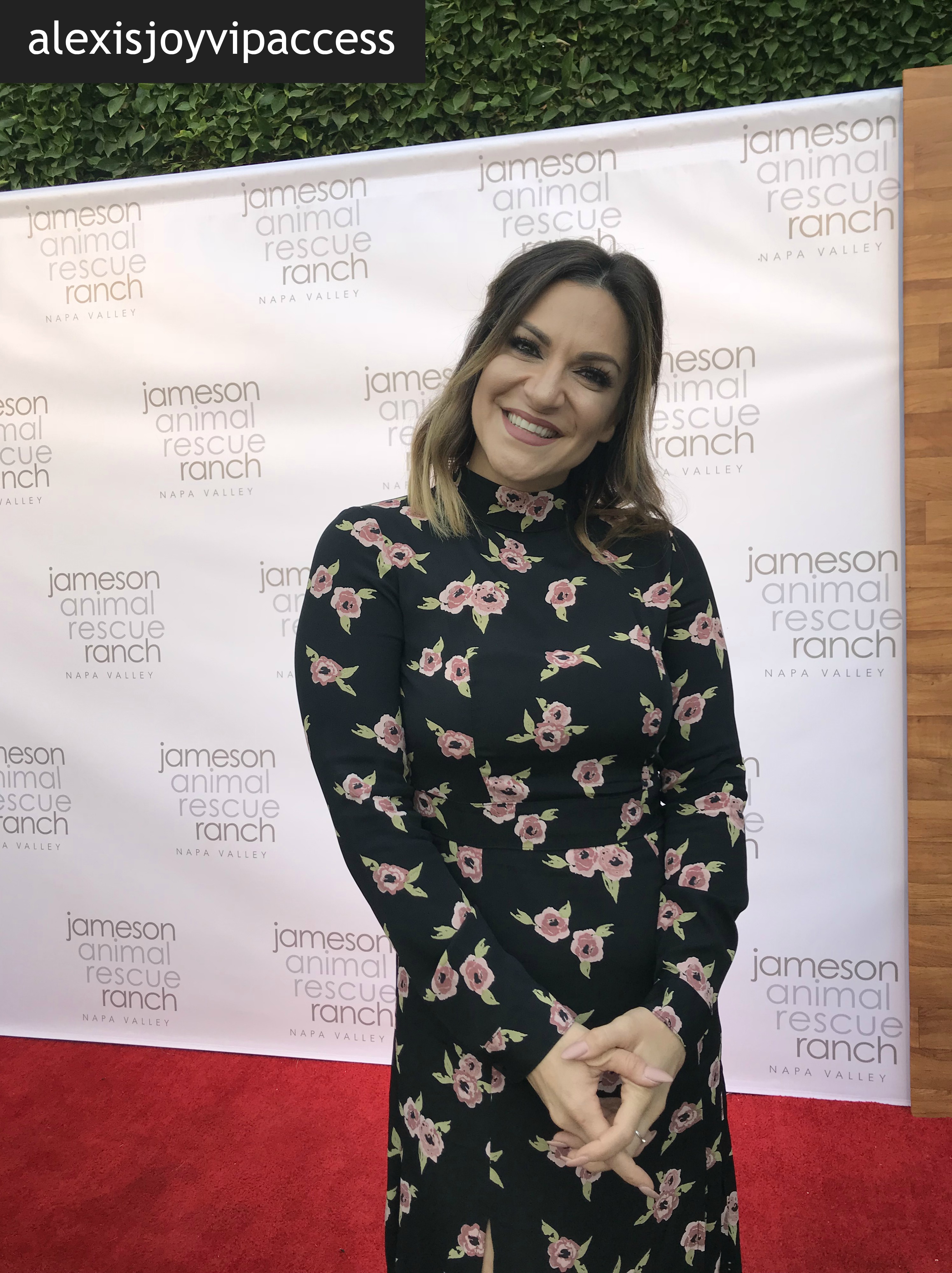 VIPAccessEXCLUSIVE: Shoshana Bean Interview With Alexisjoyvipaccess At The Jameson Animal Rescue Ranch NapaWood Event!