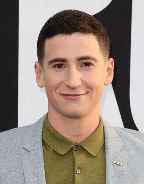 Article: Sam Lerner Had An Excellent Time At The Premiere Of His Movie “Truth Or Dare!”