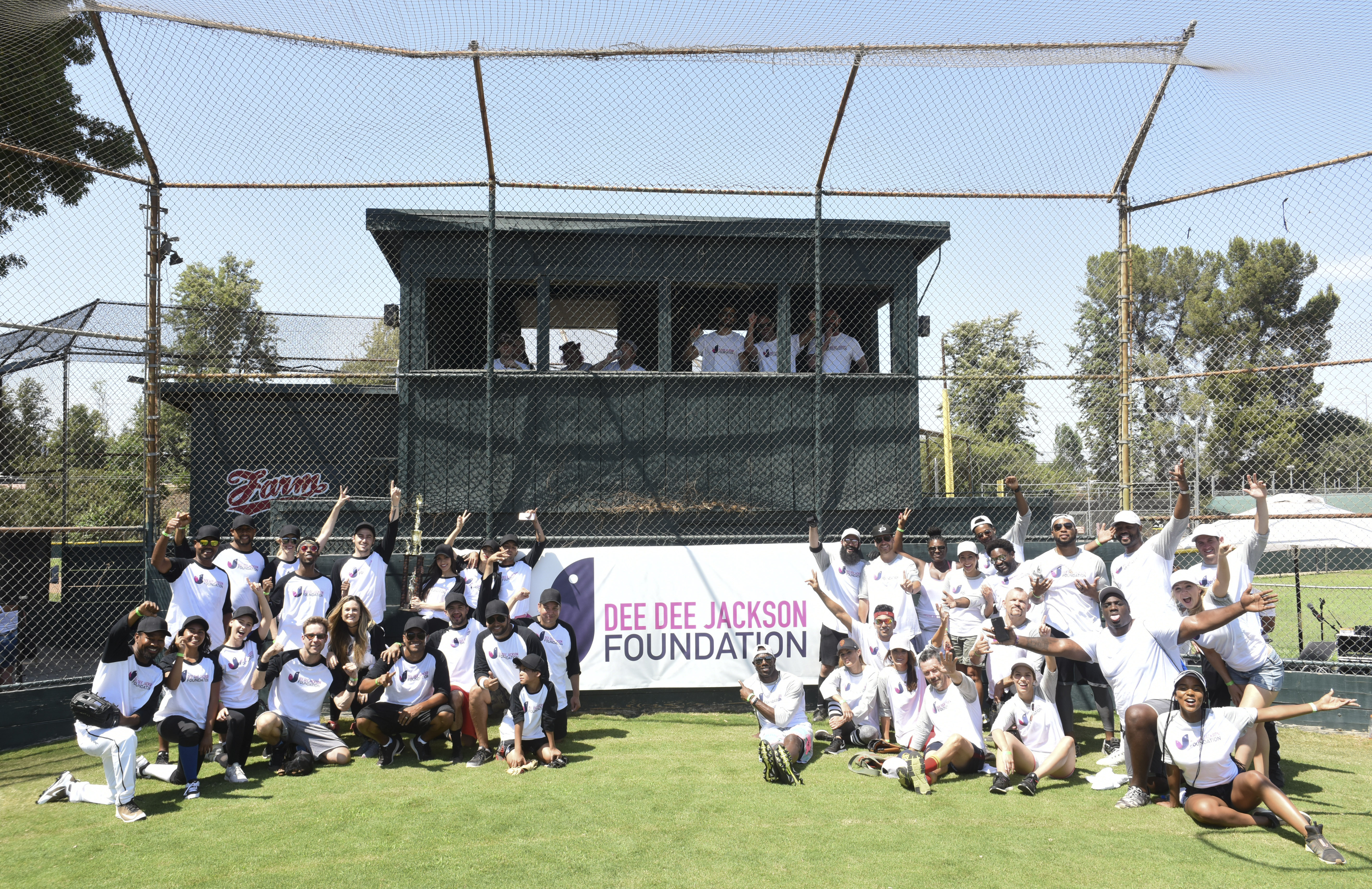 VIPAccessEXCLUSIVE: The Jackson Family, Chuck Liddell, Kendall Schmidt And More Had An Excellent Time For A Great Cause At The Dee Dee Jackson Foundation’s Celebrity Softball Game!